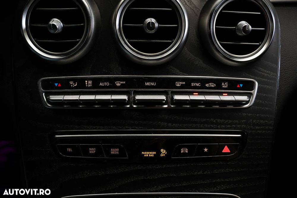 Mercedes-Benz GLC 300 4MATIC 9G-TRONIC AMG Line - 15