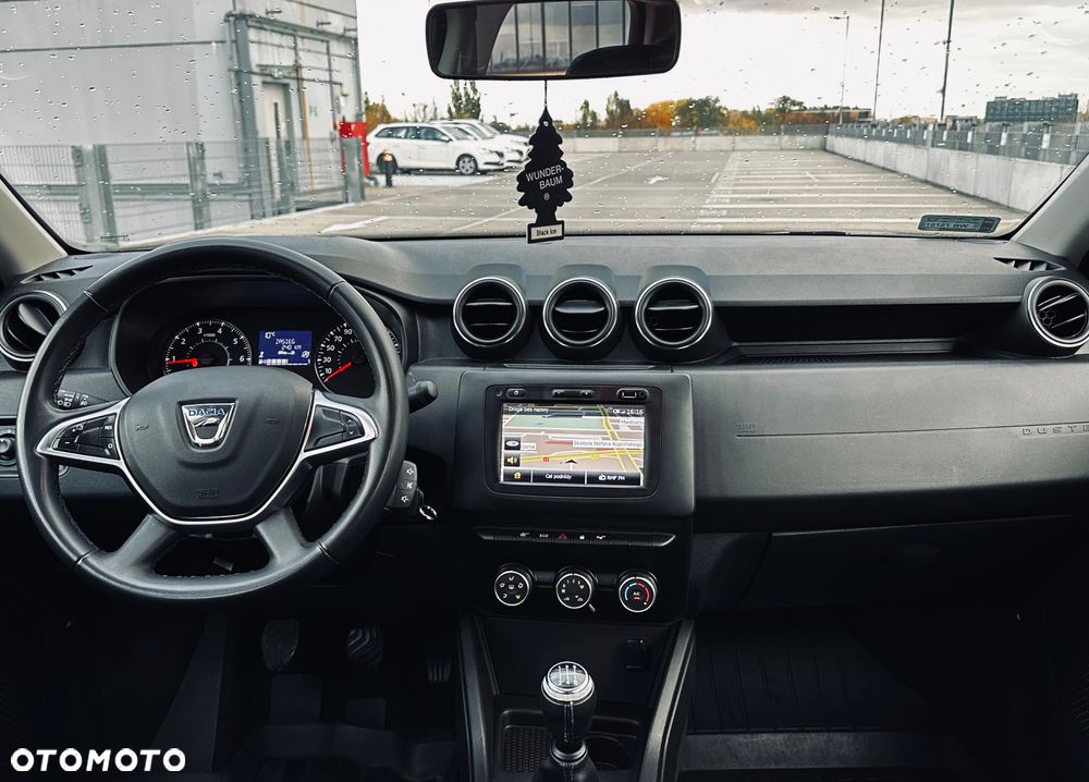 Dacia Duster 1.6 SCe S&S - 10