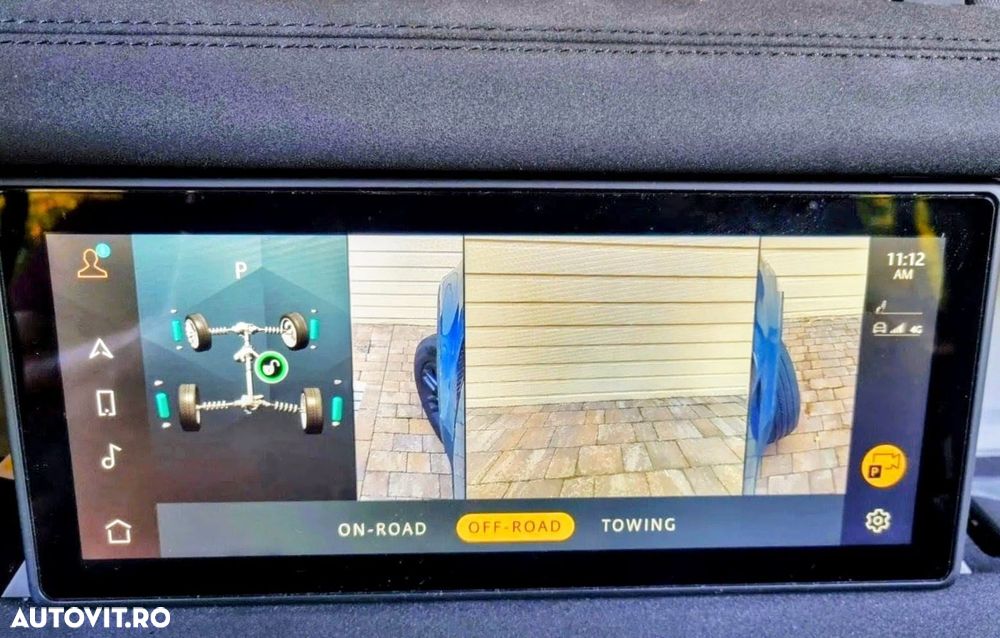 Land Rover Defender 110 2.0L D240 S - 27