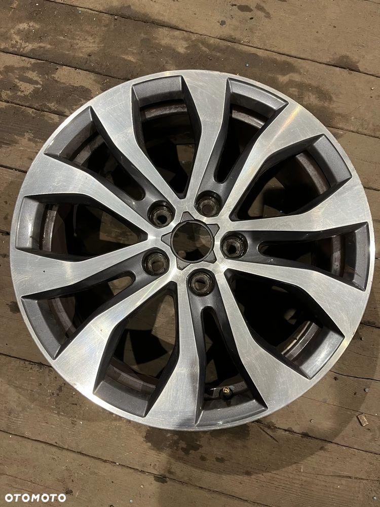 5x114,3 Felga Renault Megane IV 17 7J ET 43 103007202R--A - 1