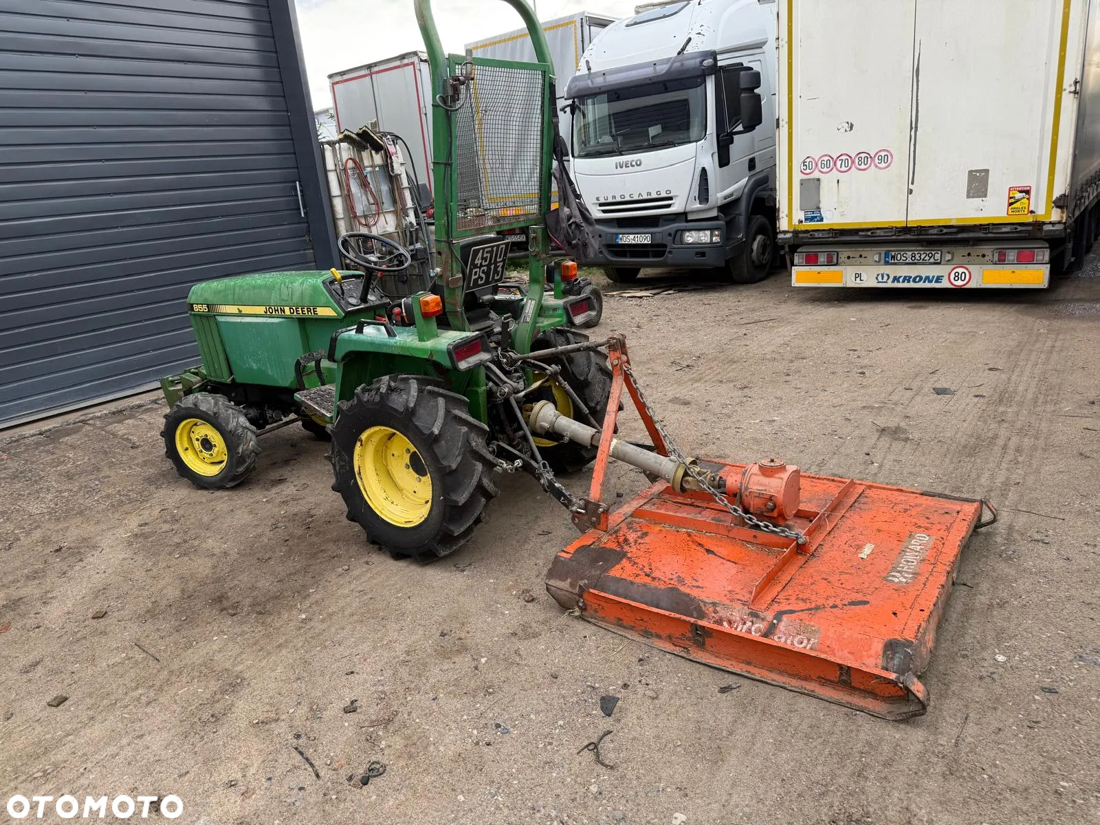 John Deere - 8