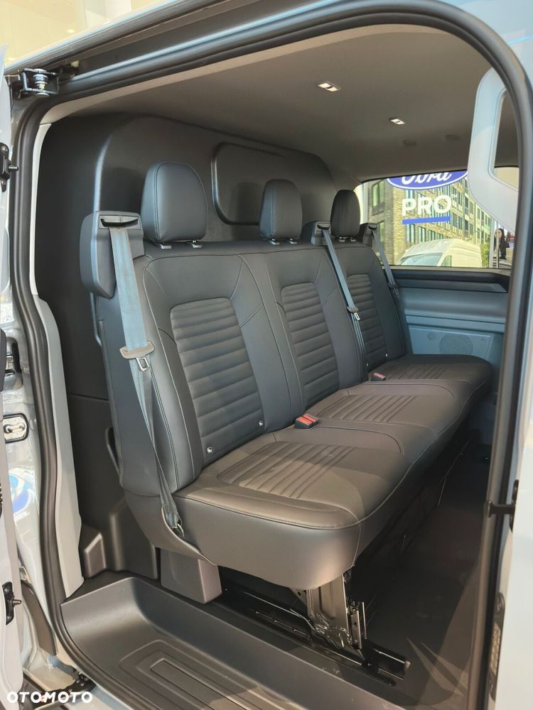 Ford transit-custom 2.0 170KM A8 AWD Trail Brygadowy 320 L2 - 13