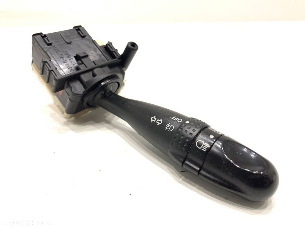 PRZEŁĄCZNIK KIERUNKOWSKAZÓW - 129.00 PLN - TOYOTA COROLLA (_E12_) 2001 - 2007 2.0 D-4D (CDE120R_, - 2