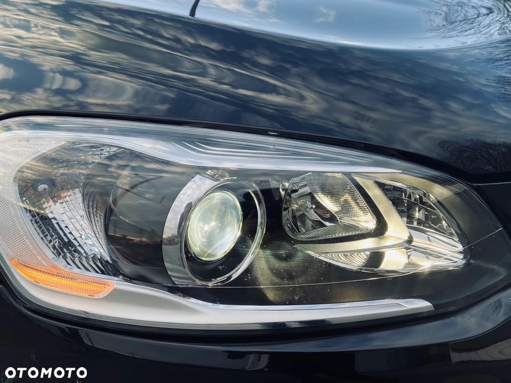 Volvo XC 60 D4 AWD Momentum - 15