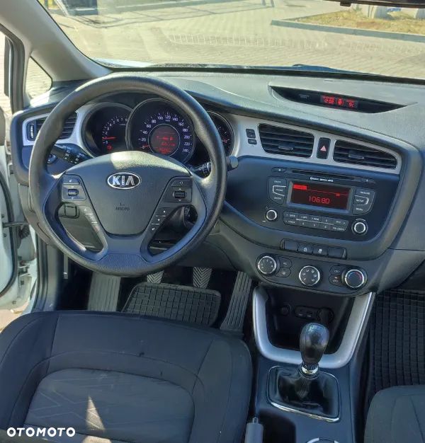Kia Ceed 1.4 S - 7