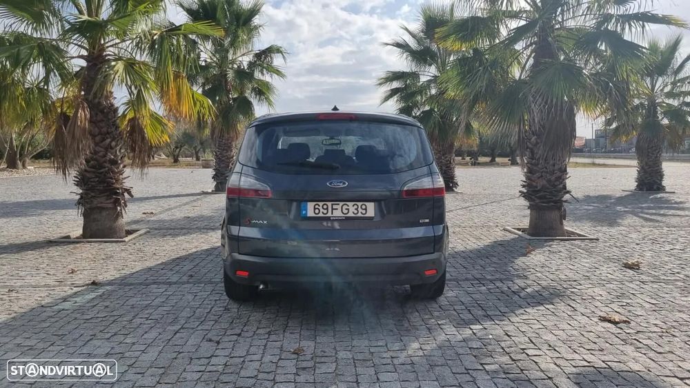 Ford S-Max 1.8 TDCi Titanium 7L - 7