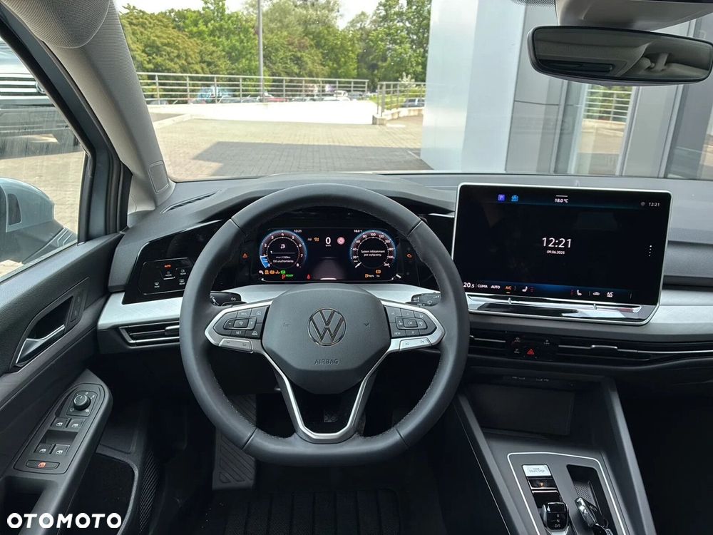 Volkswagen Golf - 13