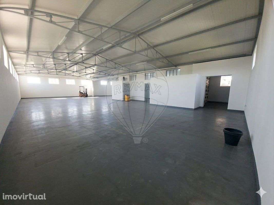 Armazém  para venda - Grande imagem: 3/23