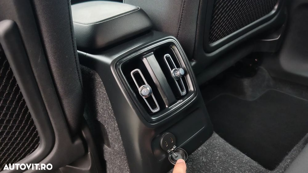 Volvo XC 40 T5 Recharge DKG Inscription Expression - 26