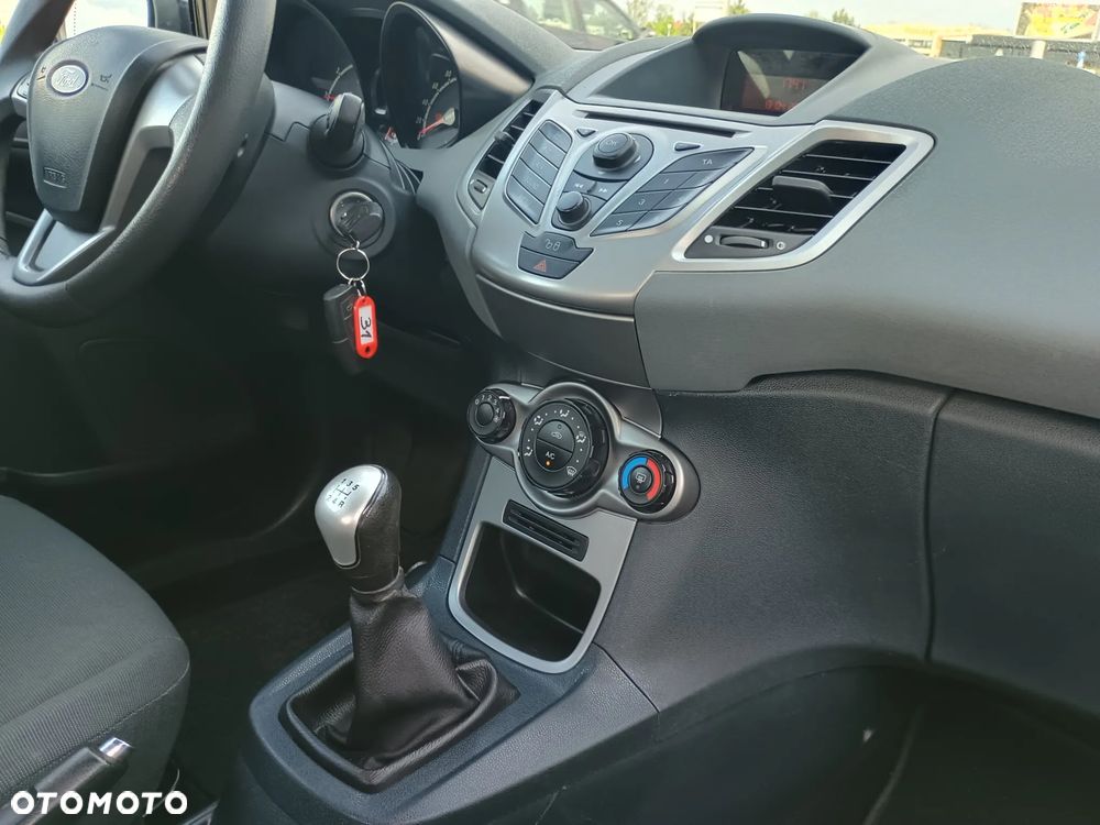 Ford Fiesta 1.25 Trend - 9