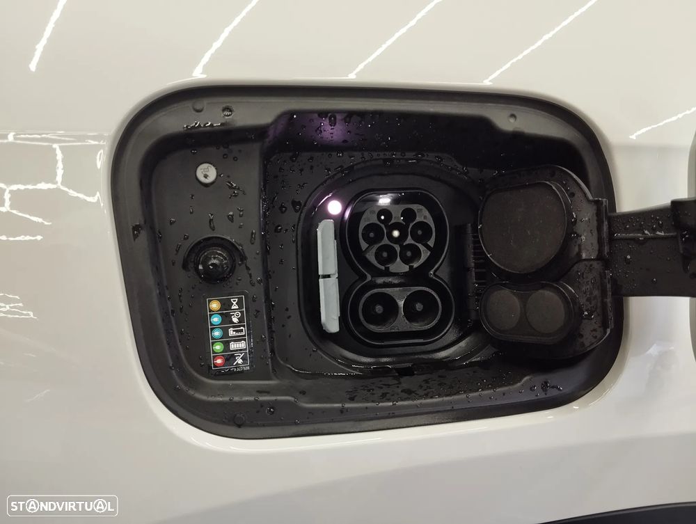 BMW iX1 eDrive20 - 12