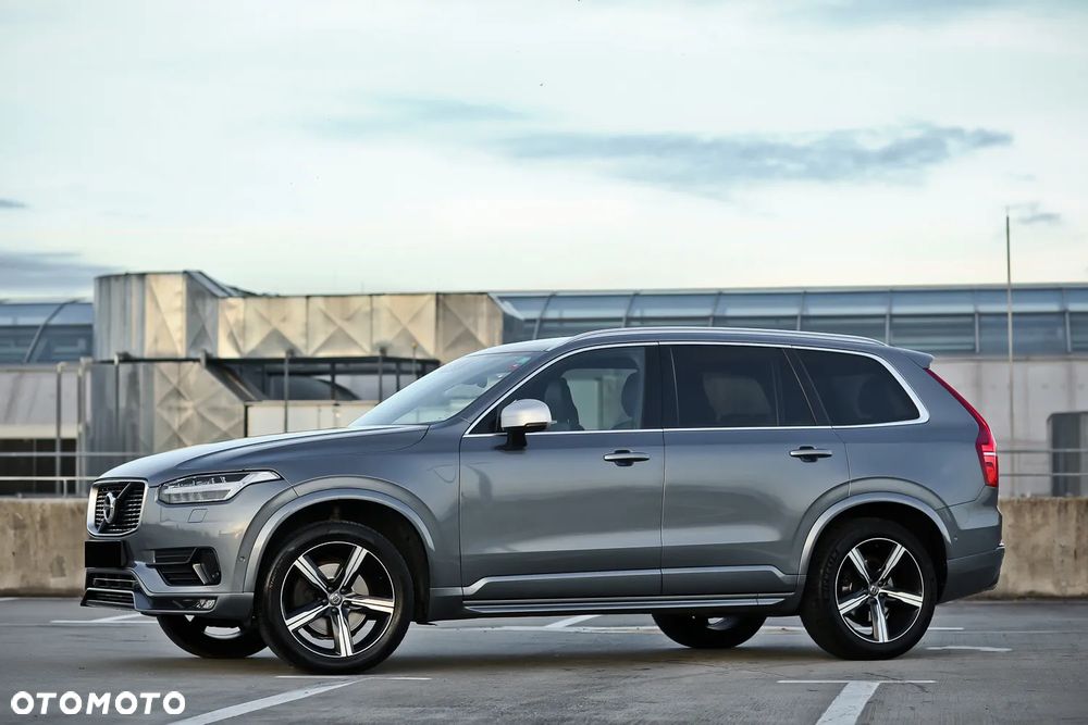 Volvo XC 90 D5 AWD R-Design 7os - 9
