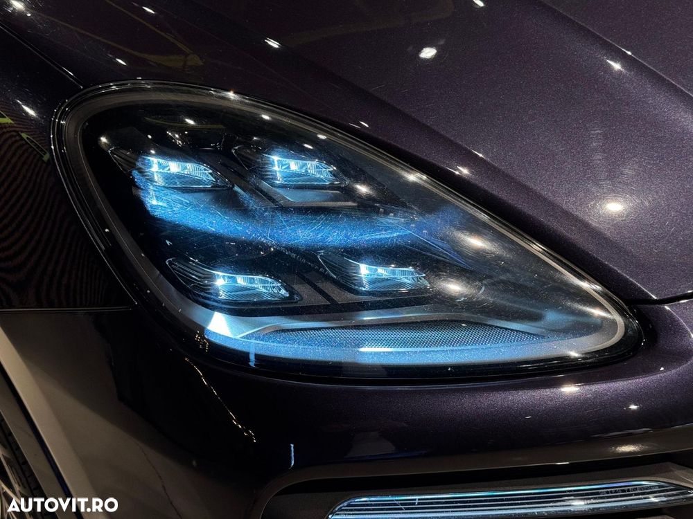Porsche Cayenne Standard - 36