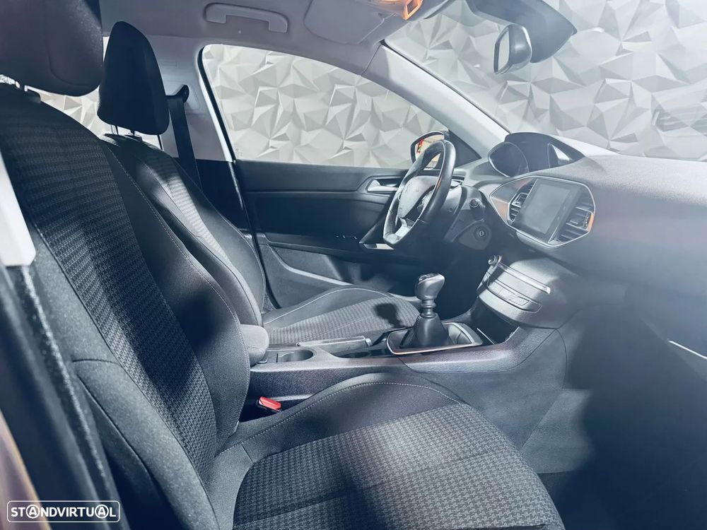 Peugeot 308 PureTech 110 Stop & Start Allure - 12