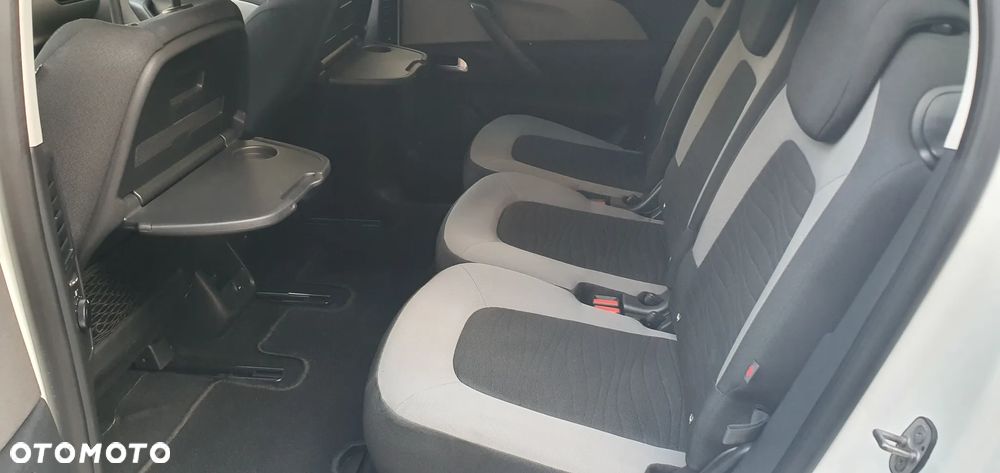 Citroën C4 Grand Picasso 1.6 THP Exclusive - 28