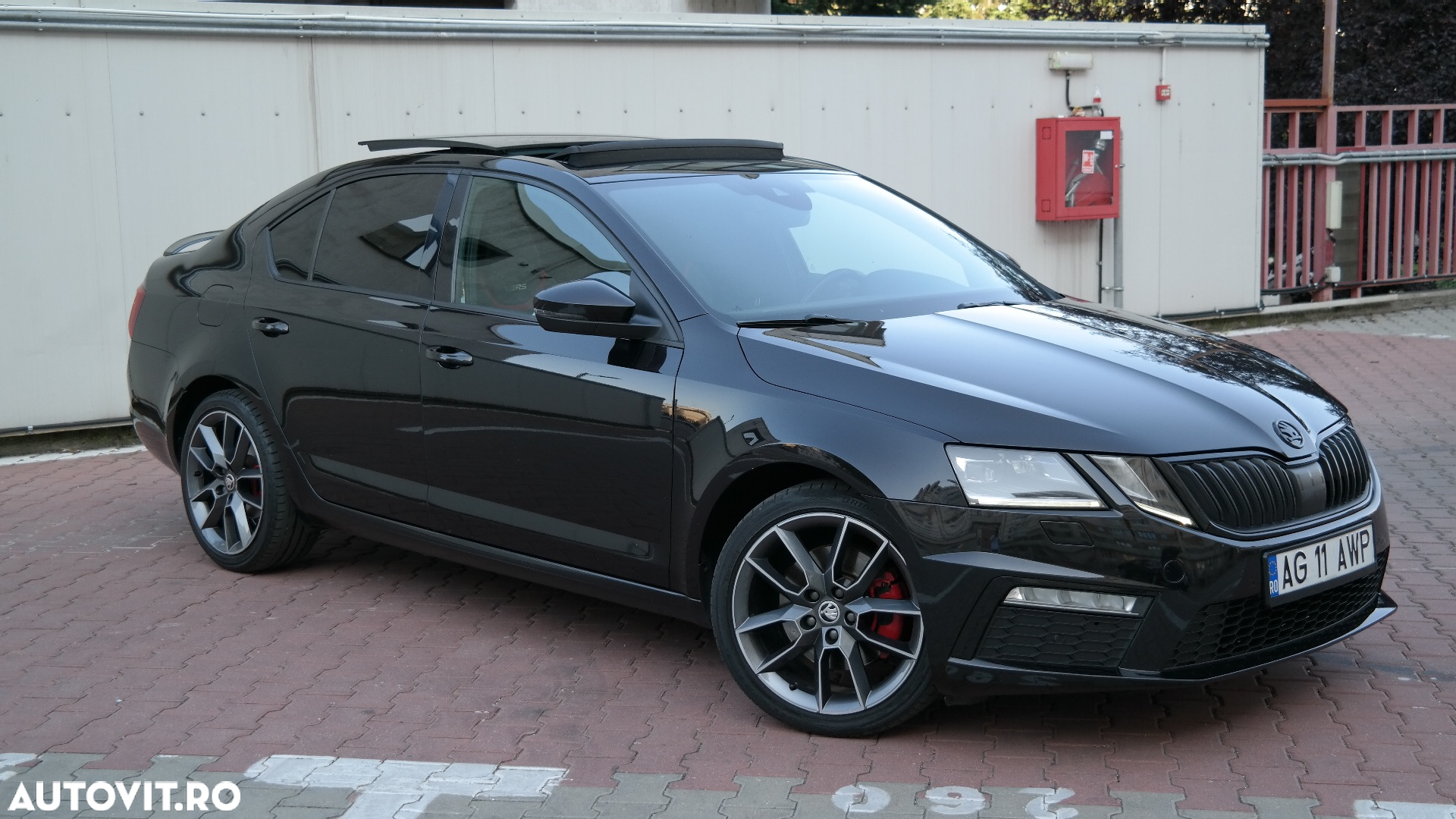 Skoda Octavia 2.0 TDI RS DSG - 5