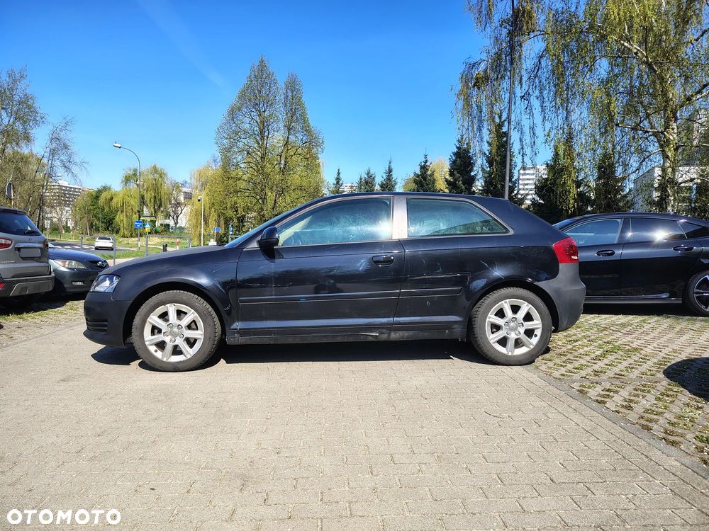 Audi A3 3-drzwiowe 1.4 TFSI Ambiente - 5