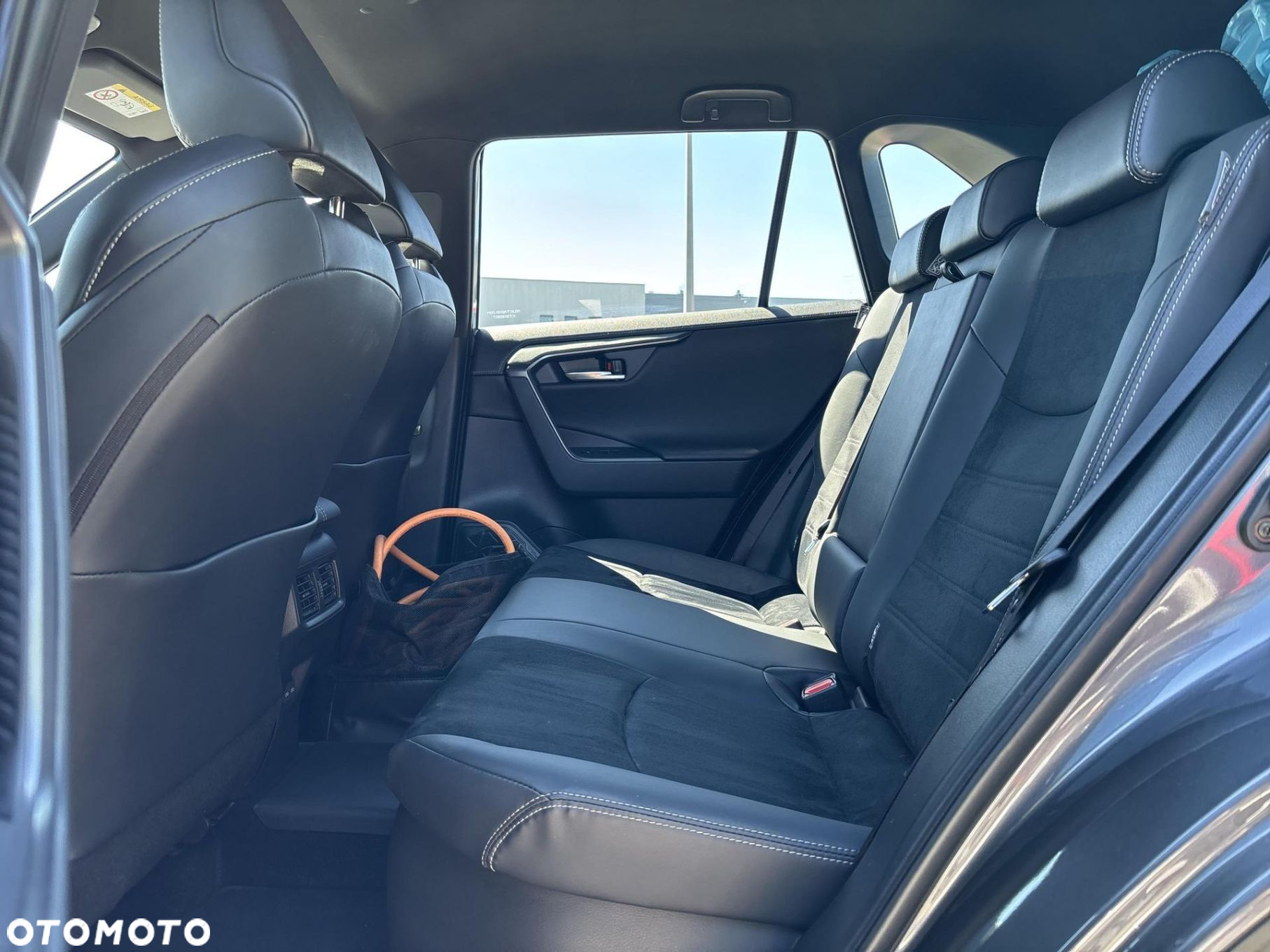 Toyota RAV4 - 17
