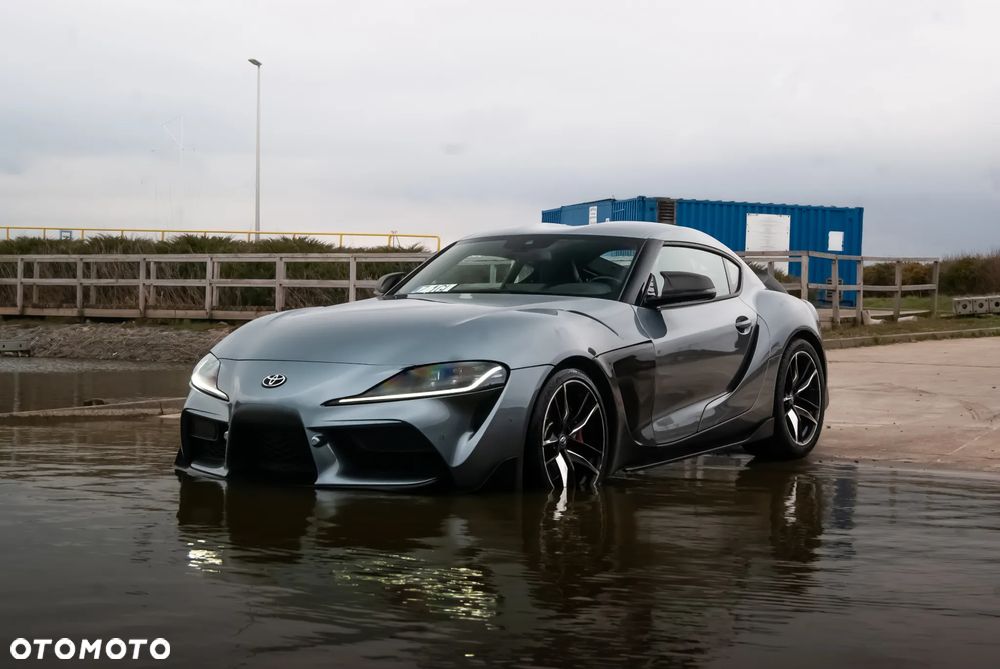 Toyota Supra - 18