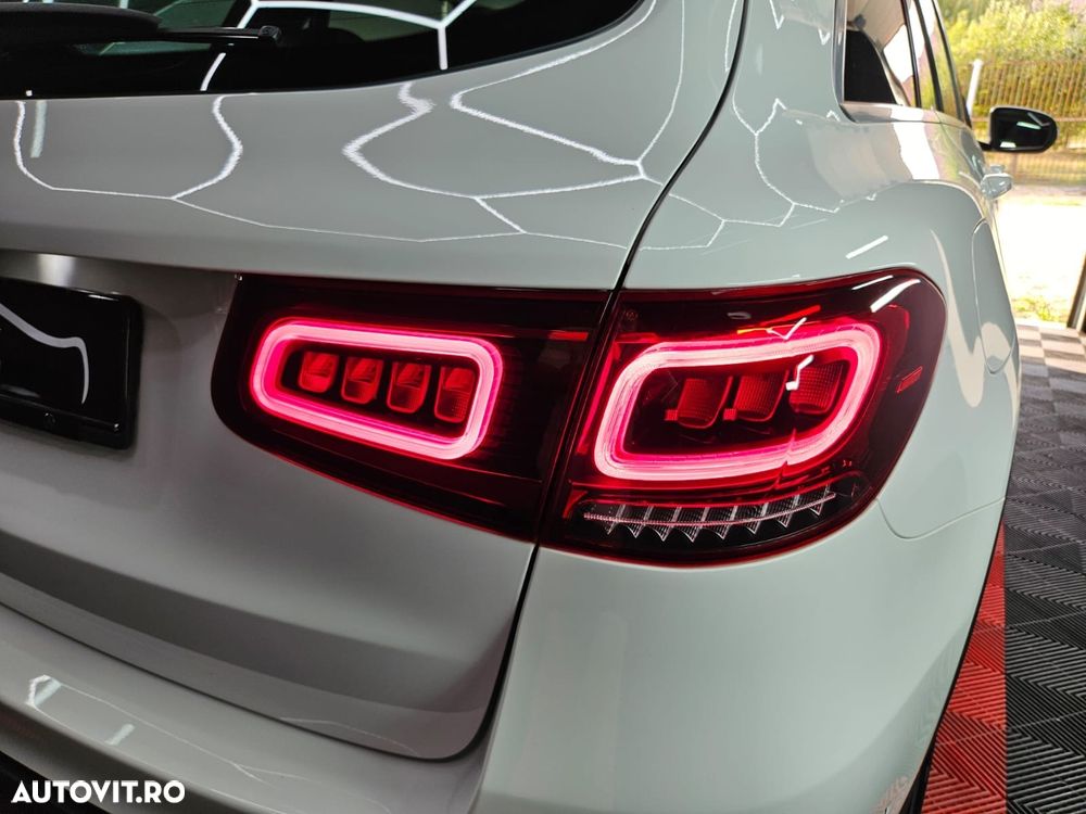 Mercedes-Benz GLC 200 4MATIC - 11