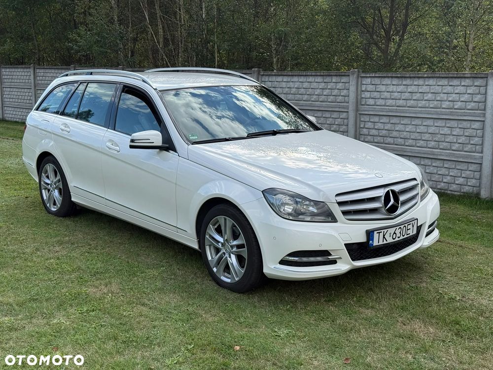 Mercedes-Benz Klasa C 180 CGI BlueEff Avantgarde - 1