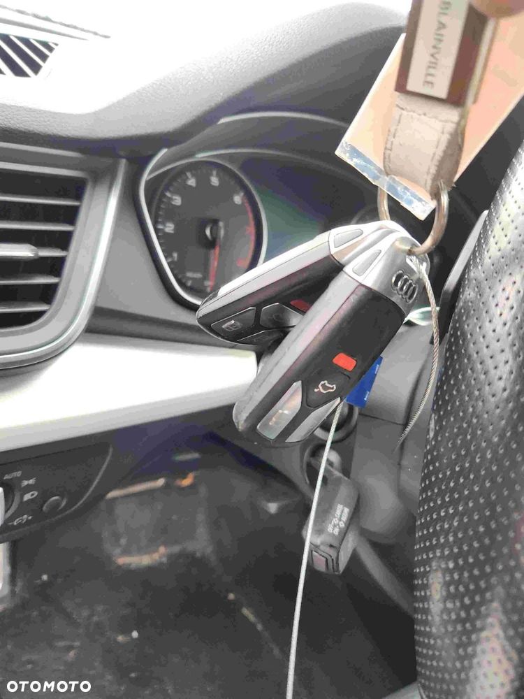 Audi Q5 2.0 TFSI Quattro S tronic design - 14