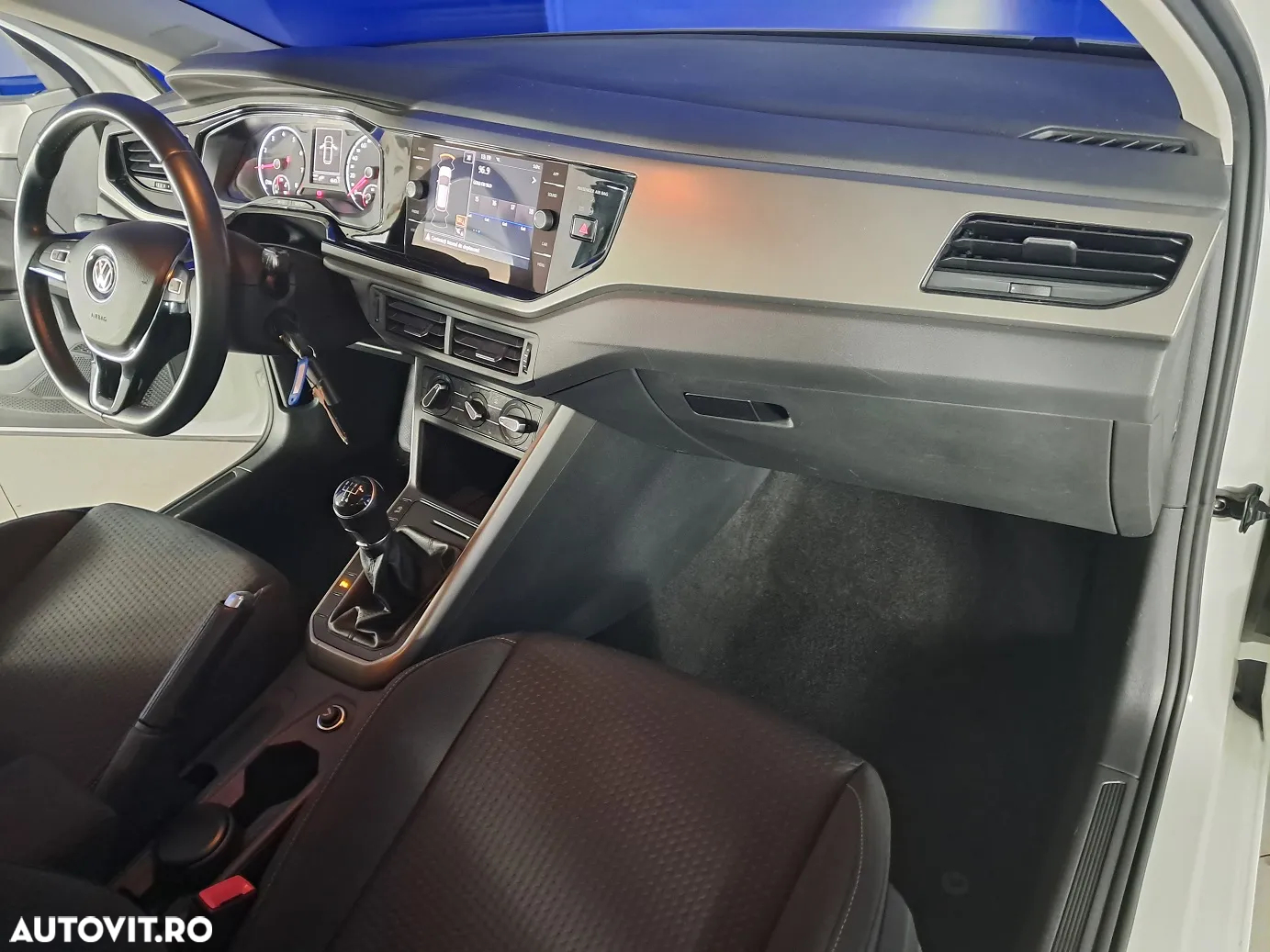 Volkswagen Polo - 15