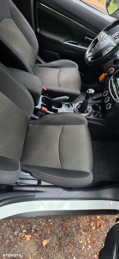 Mitsubishi ASX 1.6 2WD Diamant Edition+ - 34