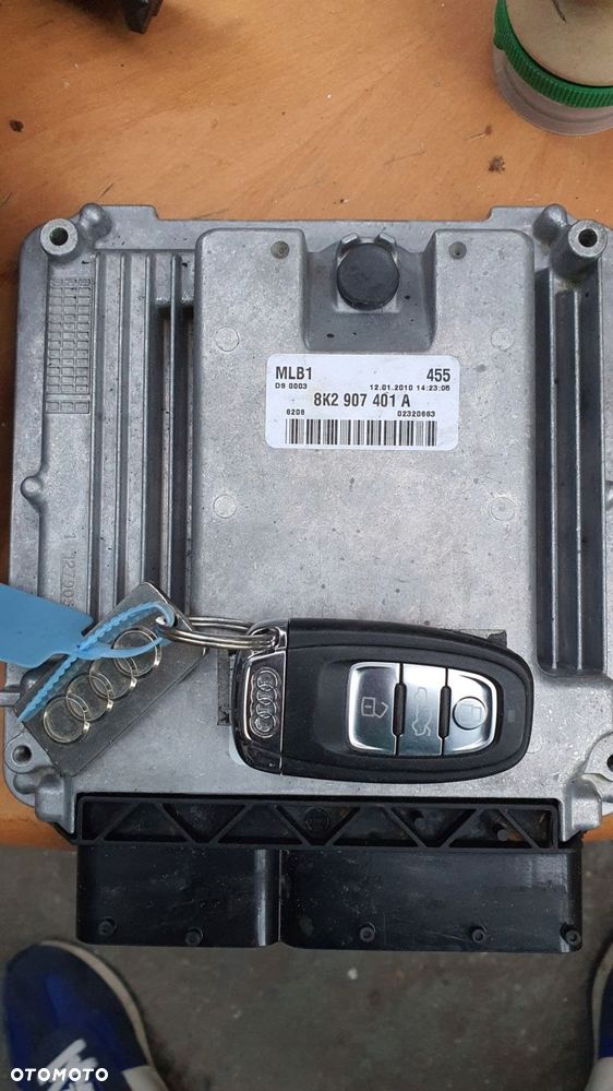 moduł silnika komputer 8k0907401a audi a4 b8 3.0 - 1