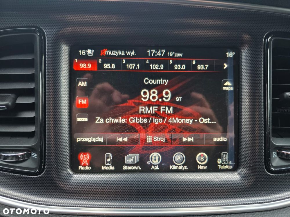 Dodge Challenger Automatik R/T Plus Scat Pack - 32