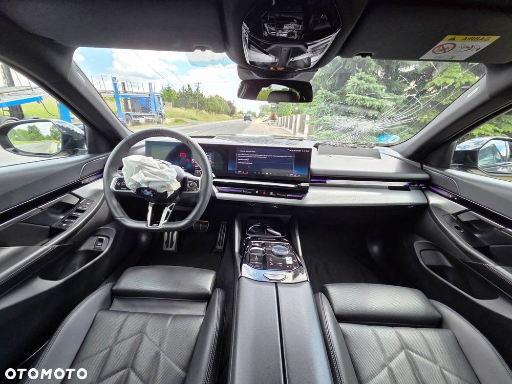 BMW Seria 5 520d mHEV M Sport - 6