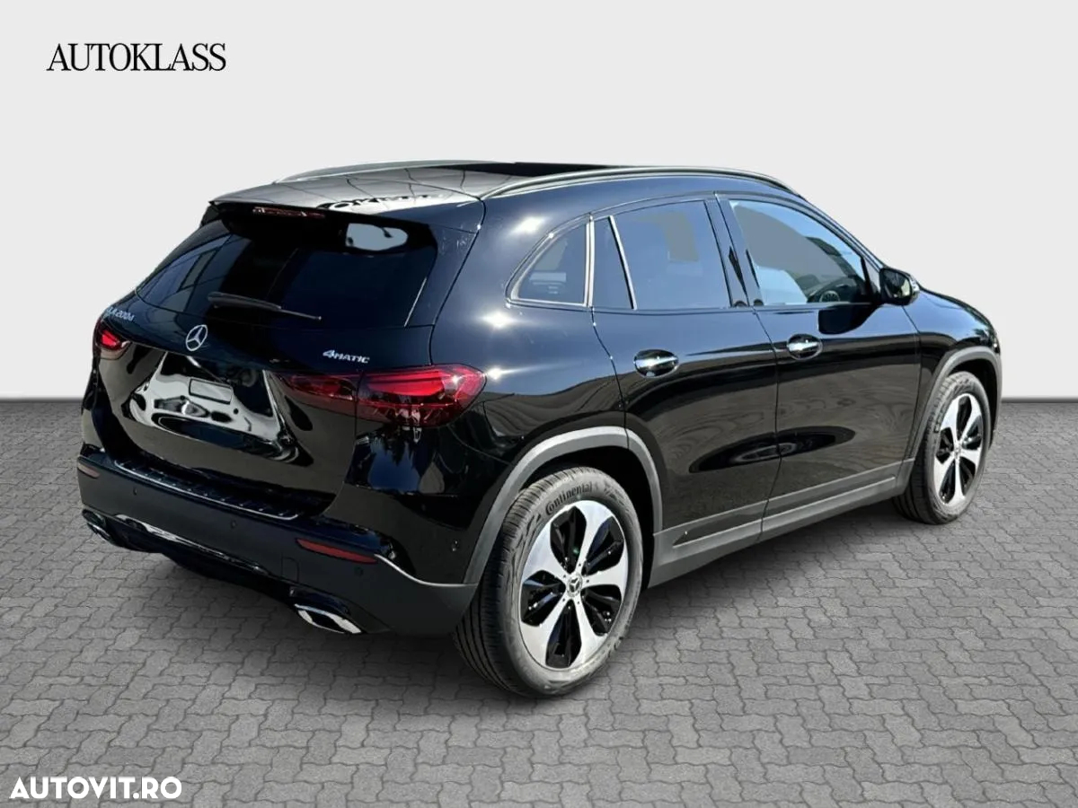 Mercedes-Benz GLA 200 d 4MATIC Aut. - 4