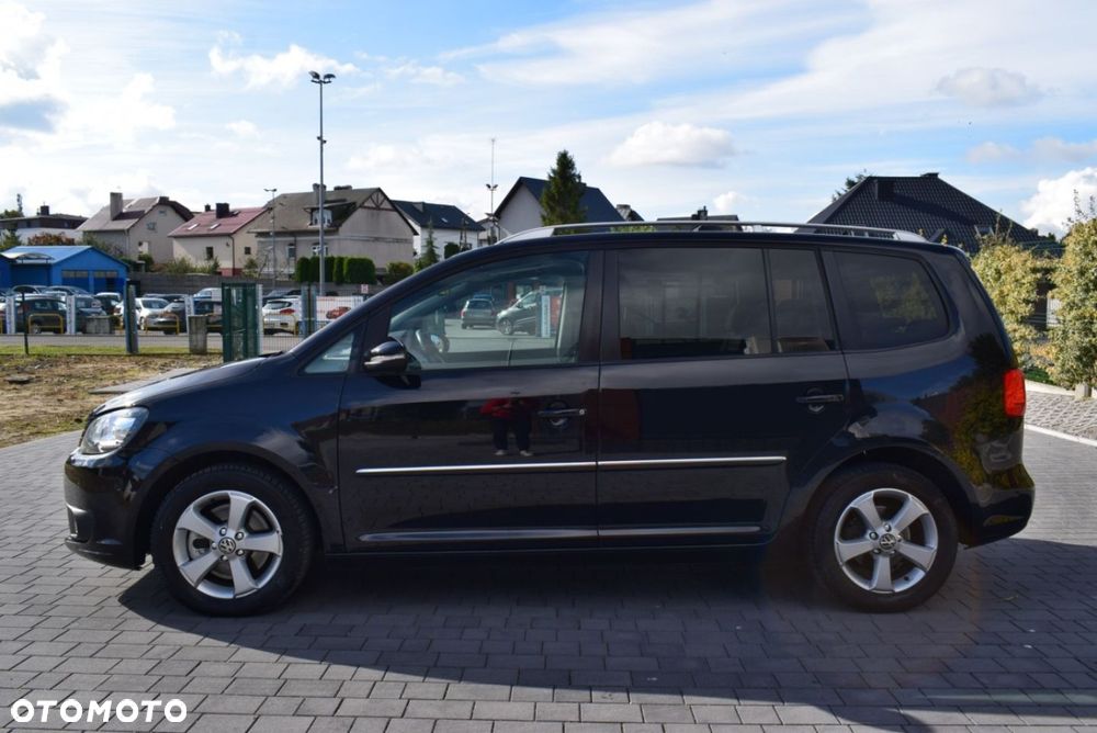 Volkswagen Touran - 2