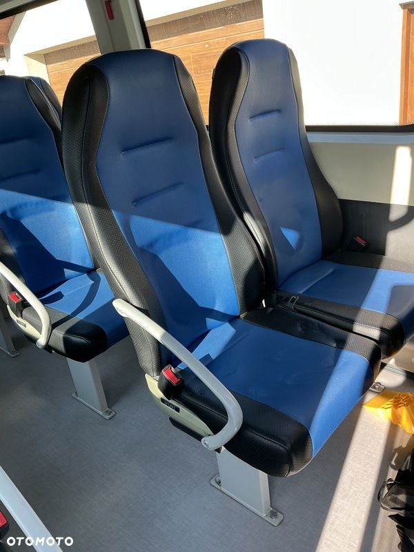 Mercedes-Benz SPRINTER 516 - 10