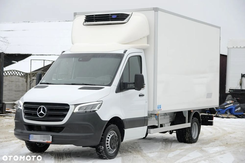 Mercedes-Benz SPRINTER 519 3.0 CDI 190KM * CHŁODNIA / MROŹNIA CARRIER XARIOS 350 * 230V * - 1