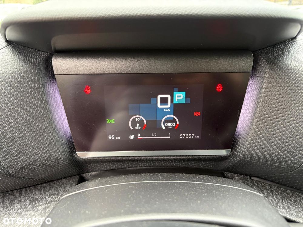Citroën C4 BlueHDi 130 Stop&Start EAT8 MAX - 22