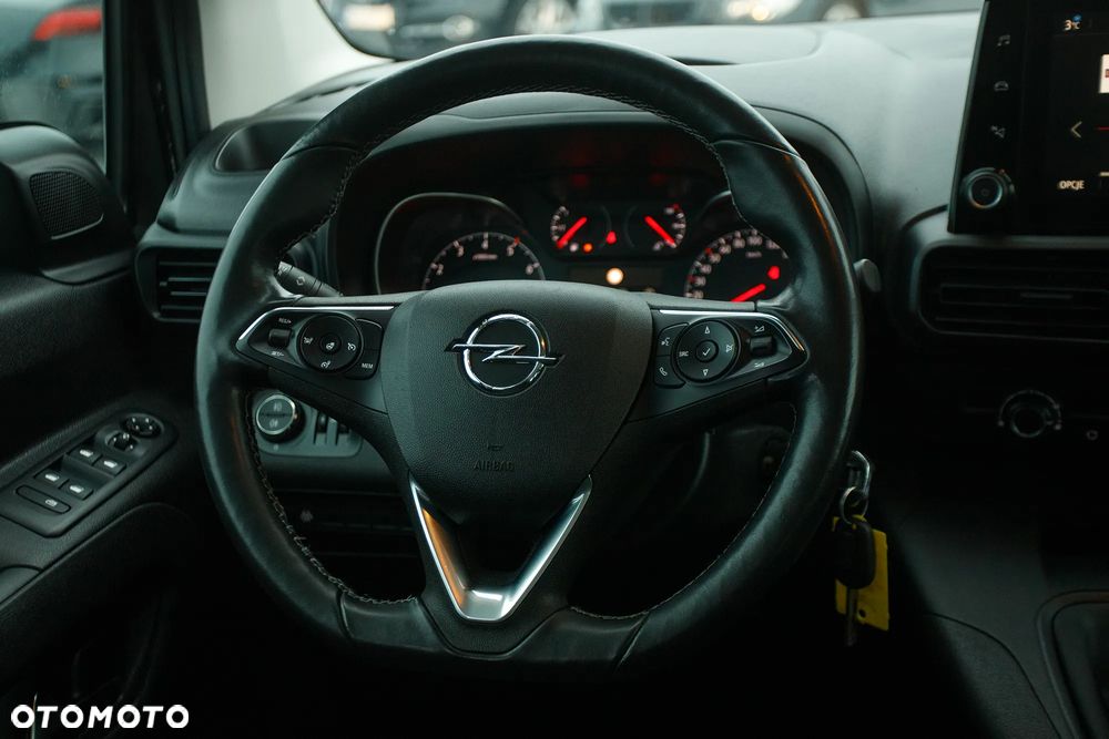 Opel Combo 1.5 D Start/Stop Elegance - 19