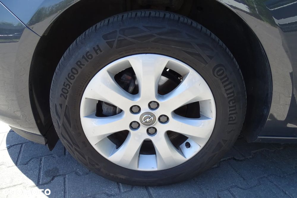 Opel Astra 1.4 T Cosmo S&S - 21