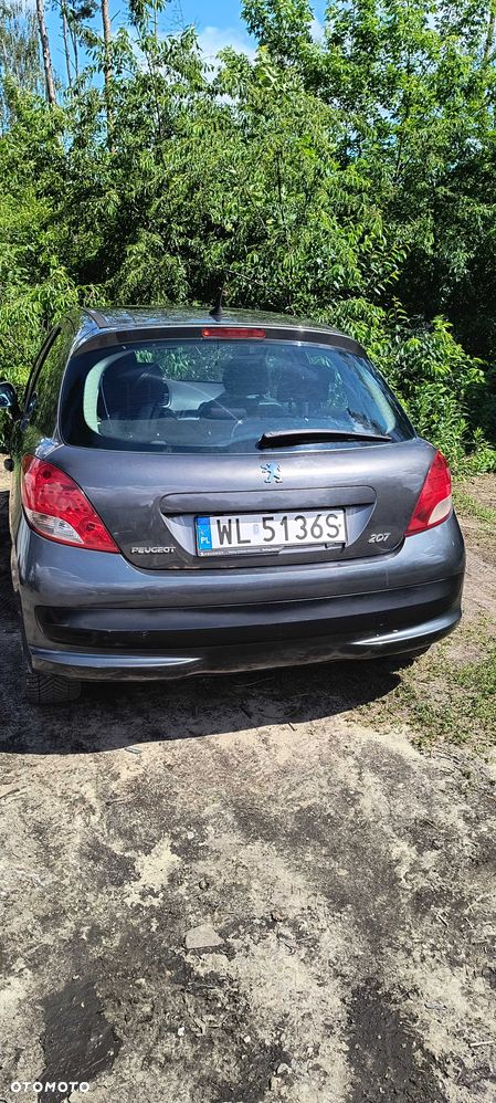 Peugeot 207 - 3
