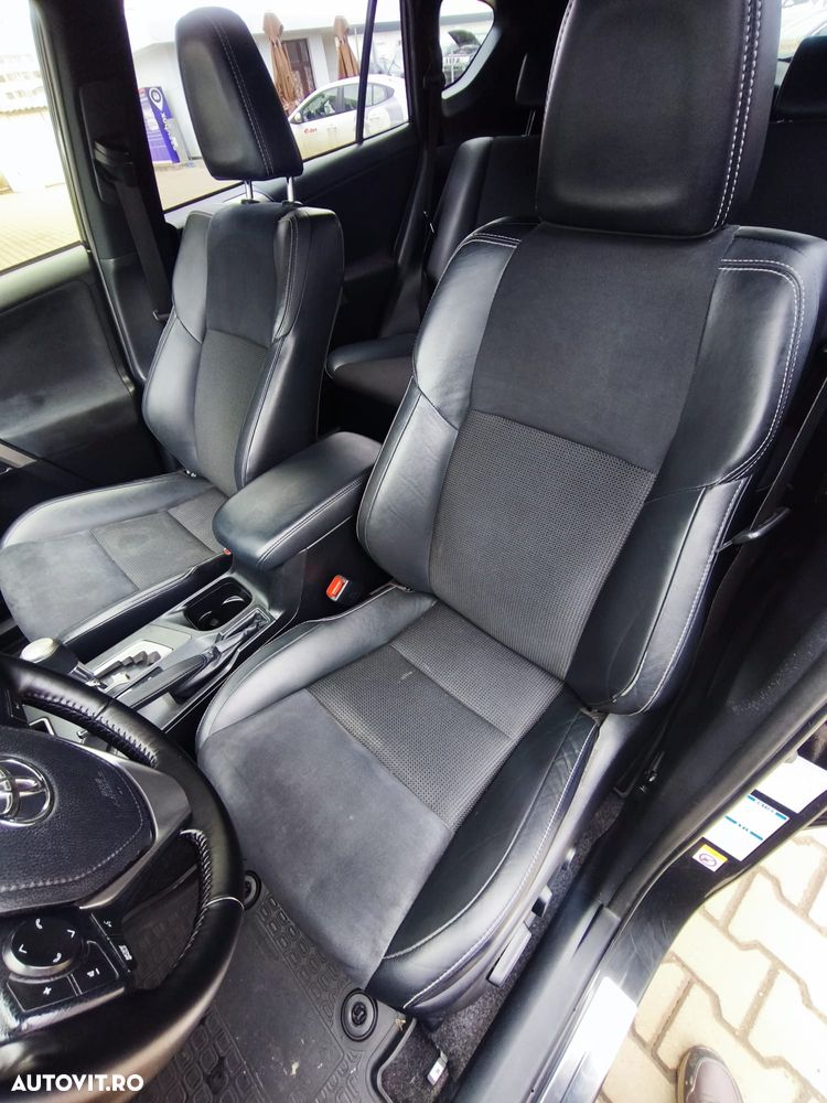 Toyota RAV4 2.5 4x4 Style Selection - 11