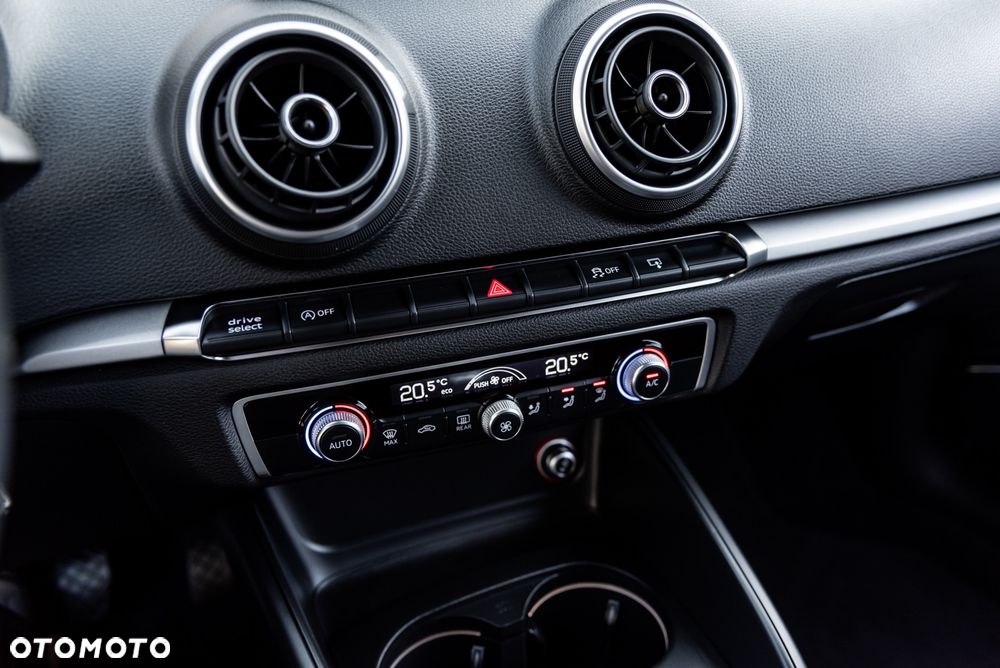 Audi A3 Sportback - 35