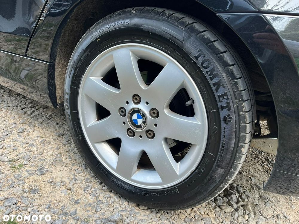 BMW Seria 1 - 12