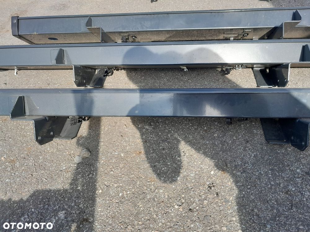 ZDERZAK BELKA TYŁ IVECO DAILY 99-22 - 5