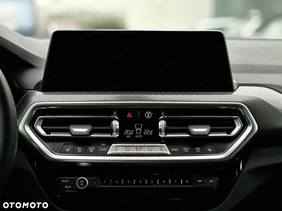BMW X4 - 10