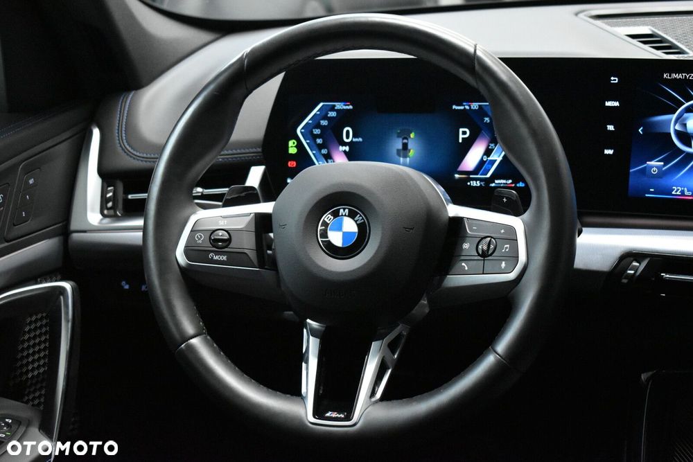 BMW X1 - 13