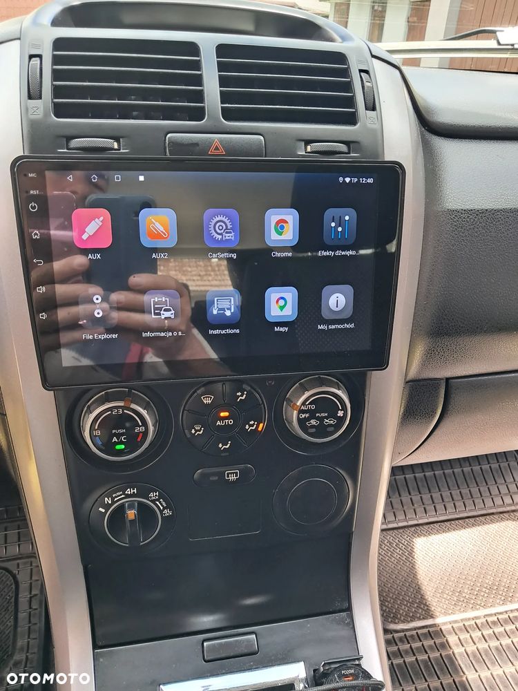 Suzuki Grand Vitara 2.0 - 28