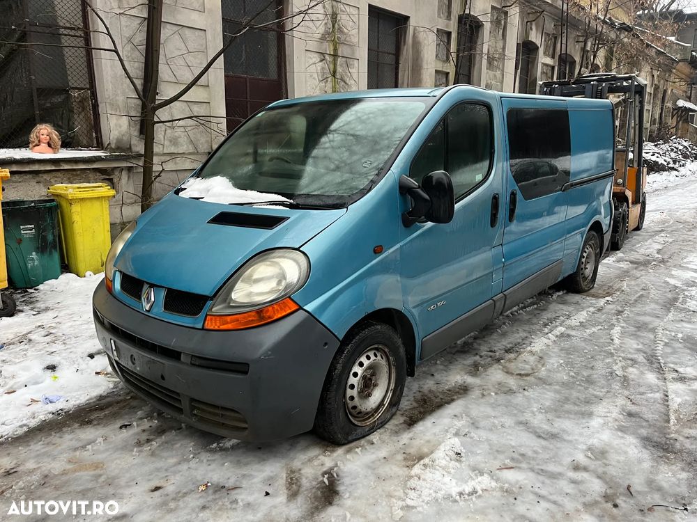 Dezmembrez Renault Trafic 2003 2.0 diesel albastru bleo - 1