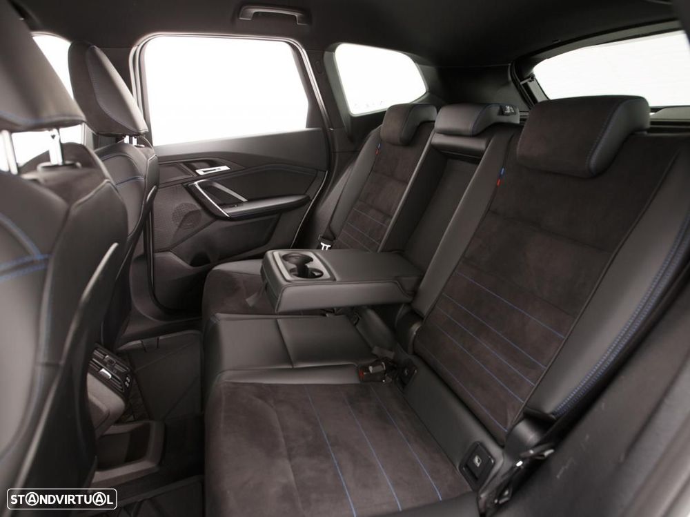 BMW X1 xDrive25e Pack Desportivo M - 7
