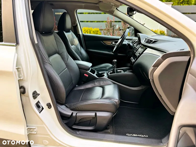 Nissan Qashqai 1.6 DIG-T Tekna+ - 13