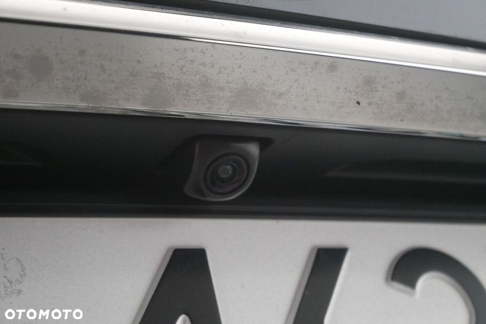 Toyota Corolla 1.8 Hybrid Active - 17